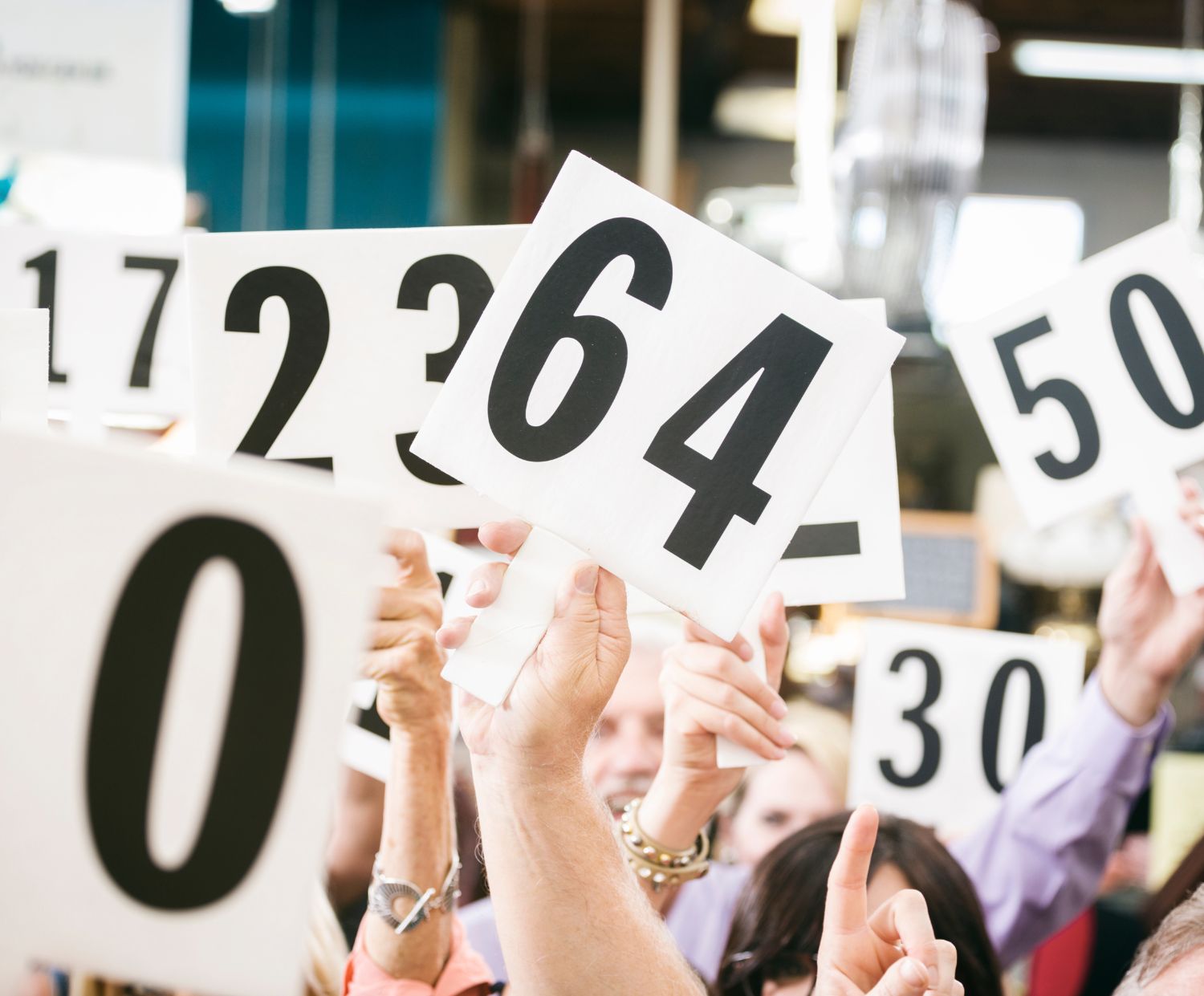 Licitações e Contratos Administrativos